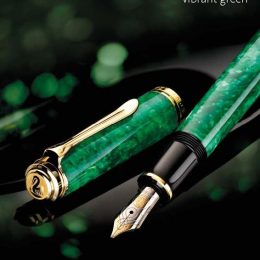 Pelikan M600 Vibrant Green special edition