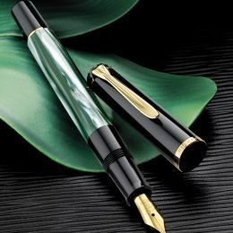 Pelikan classic M200 green marbled