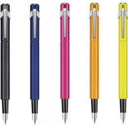 Caran d'Ache 849 stilografica