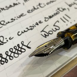 Momento Magico Corsani Oronero Special Edition Marc Bacas Custom Nibs