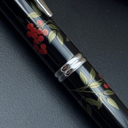 Capless Namiki Maki-e Nandina