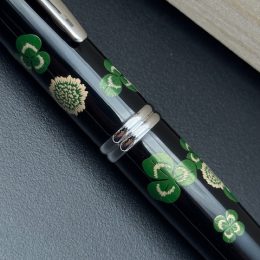 Capless Namiki Maki-e White Clover